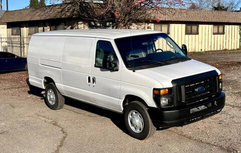 2011 Ford E-Series E-350 SD