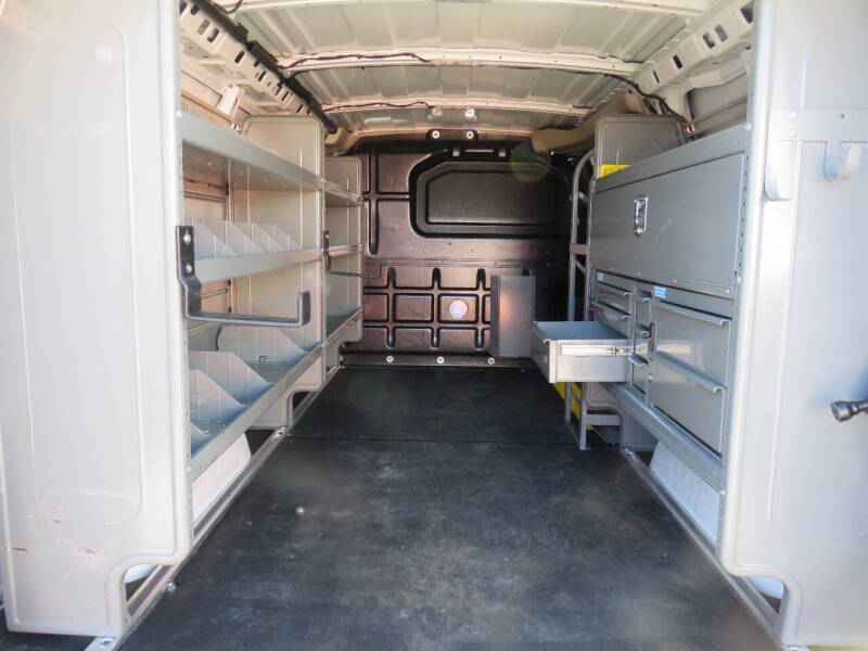 2021 Chevrolet Express 2500