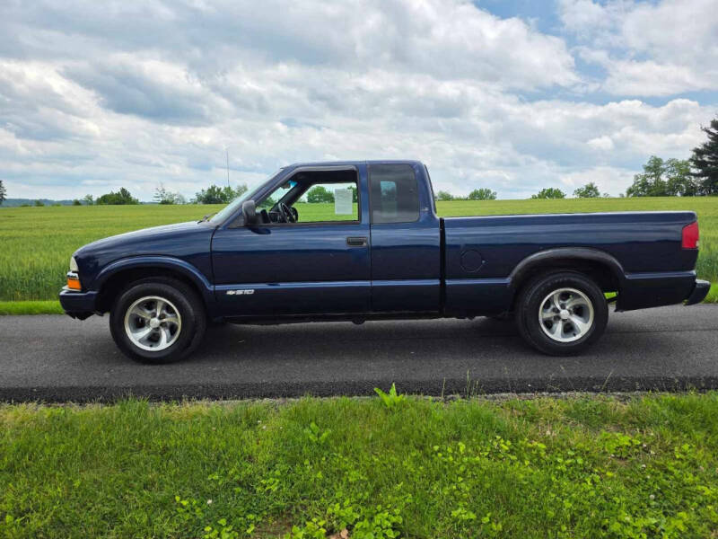 2003 Chevrolet S-10 LS