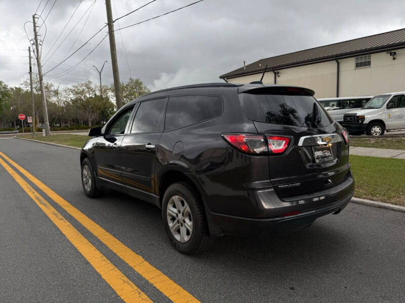 2017 Chevrolet Traverse LS