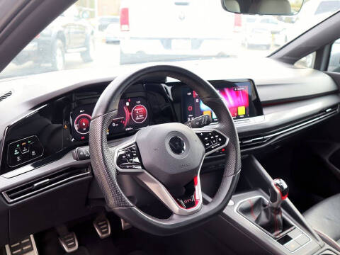 2022 Volkswagen Golf GTI SE