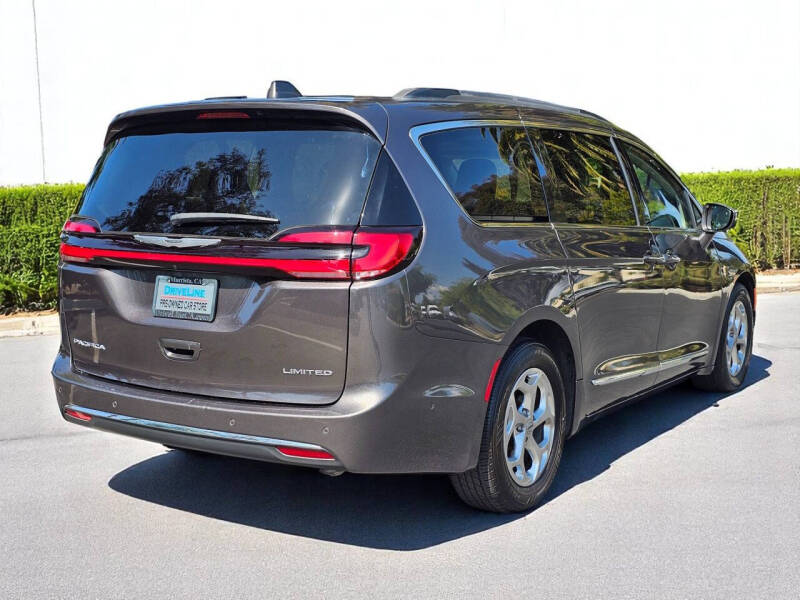 2022 Chrysler Pacifica Limited