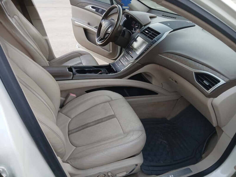 2015 Lincoln MKZ Hybrid Black Label