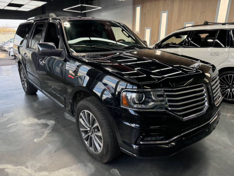 2017 Lincoln Navigator L Select