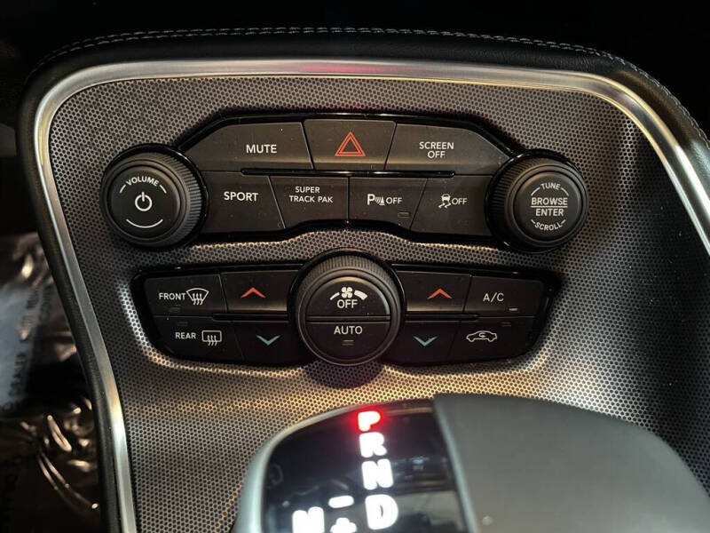 2017 Dodge Challenger GT