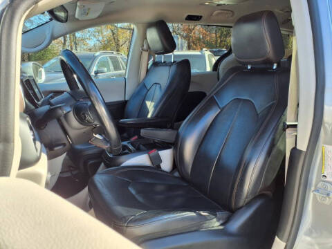 2018 Chrysler Pacifica Touring L