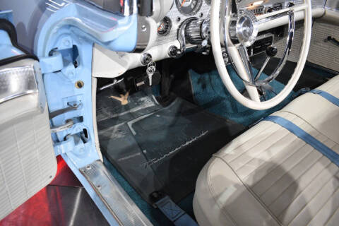 1957 Ford Thunderbird