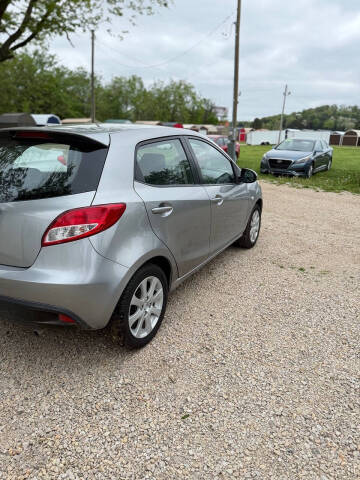 2011 Mazda MAZDA2 Touring