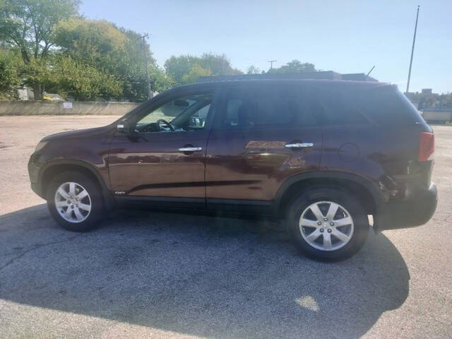 2011 Kia Sorento LX