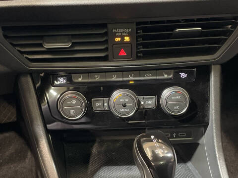 2023 Volkswagen Jetta SE