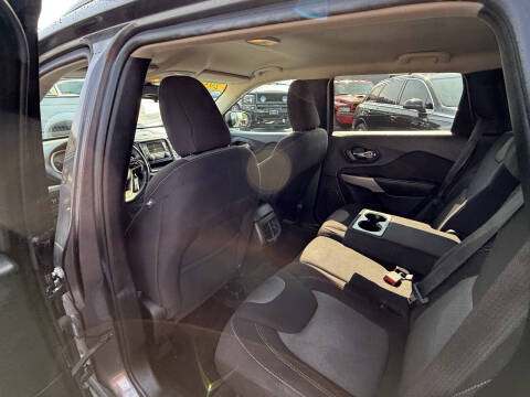 2018 Jeep Cherokee Latitude