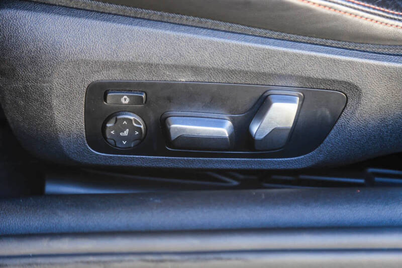 2023 BMW M8 Competition