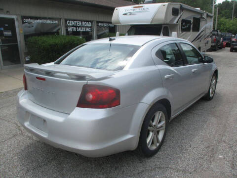 2012 Dodge Avenger SE
