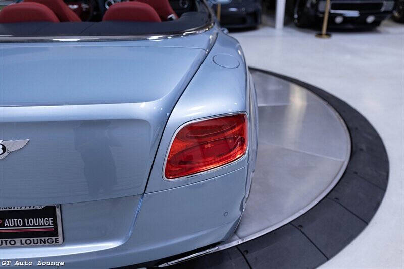 2015 Bentley Continental 28
