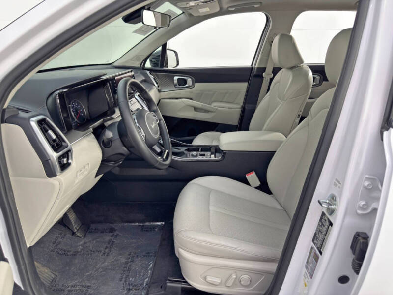 2022 Kia Sorento SX