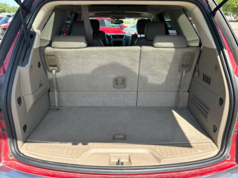 2013 GMC Acadia Denali