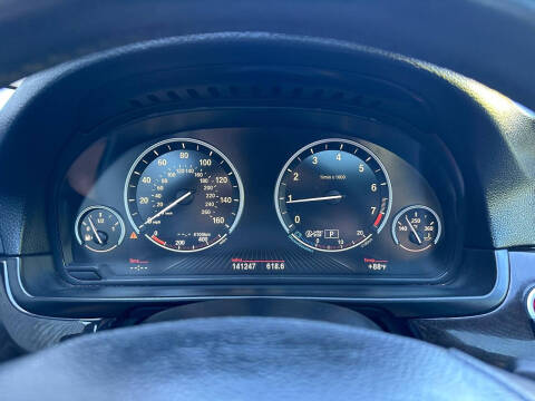 2014 BMW 5 Series 528i