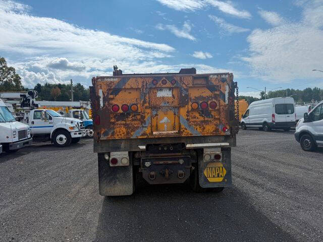 2000 International 2554