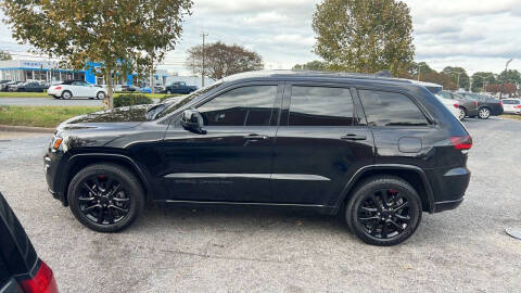 2017 Jeep Grand Cherokee Altitude