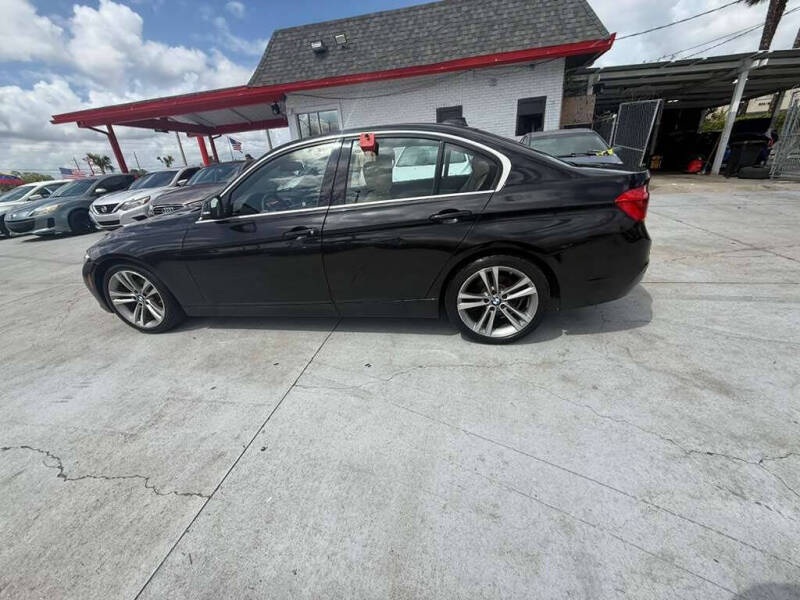 2017 BMW 3 Series 330i