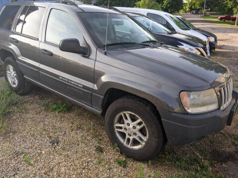 2004 Jeep Grand Cherokee for sale at Car Dude in Madison Lake MN