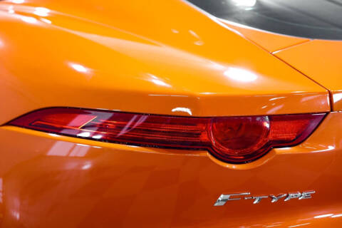 2015 Jaguar F-TYPE R