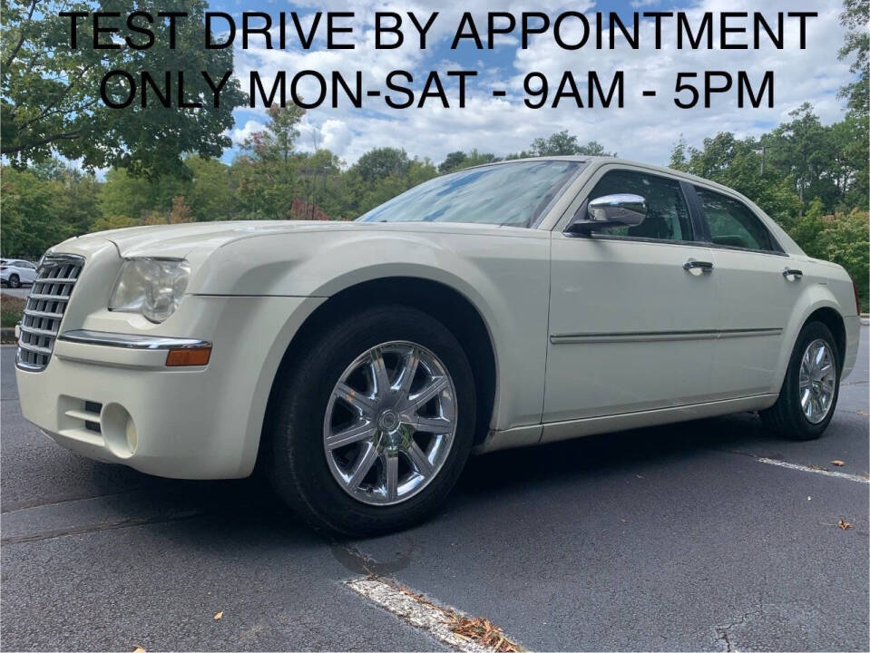 2009 Chrysler 300 for sale at Megamotors JRD in Alpharetta, GA