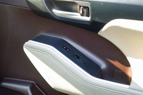 2020 Toyota Highlander Hybrid XLE