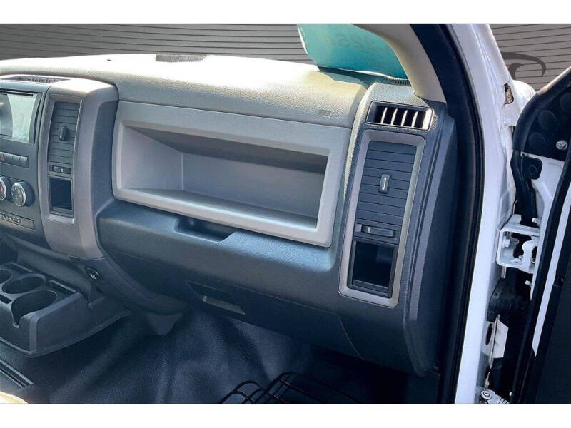 2012 RAM 1500 ST