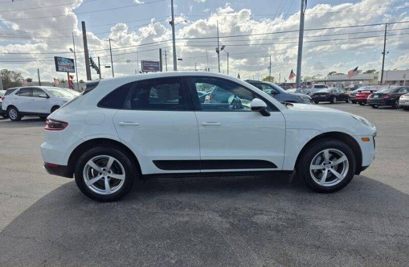 2018 Porsche Macan