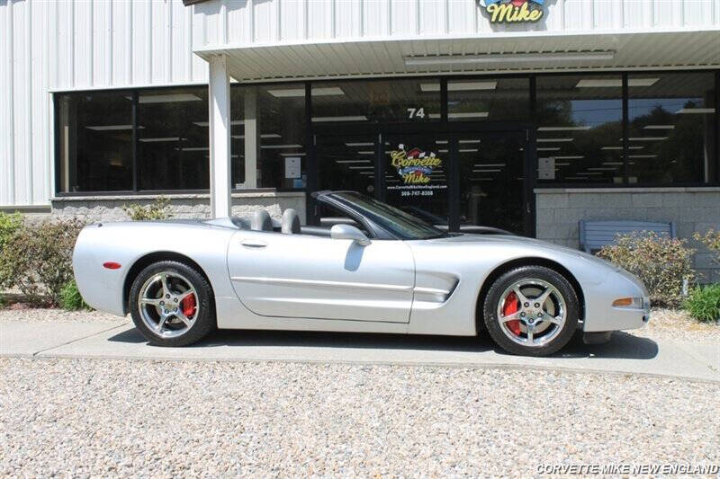2002 Chevrolet Corvette 21
