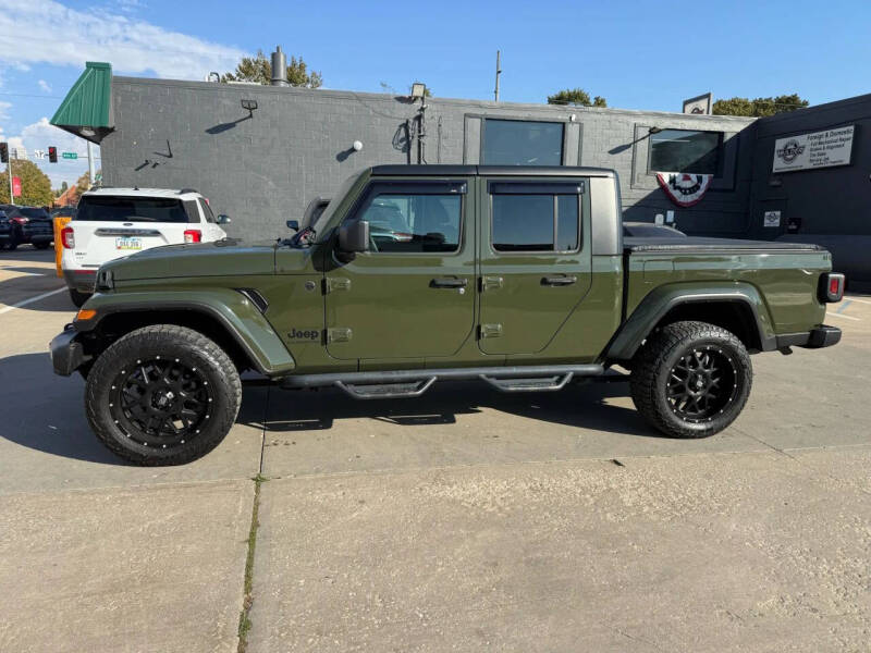 2022 Jeep Gladiator Sport S's photo