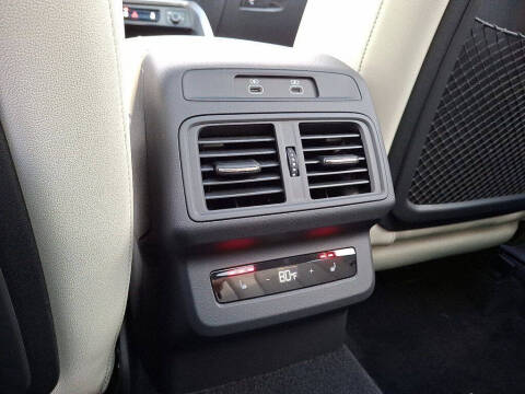 2025 Audi Q5 quattro Prestige TFSI