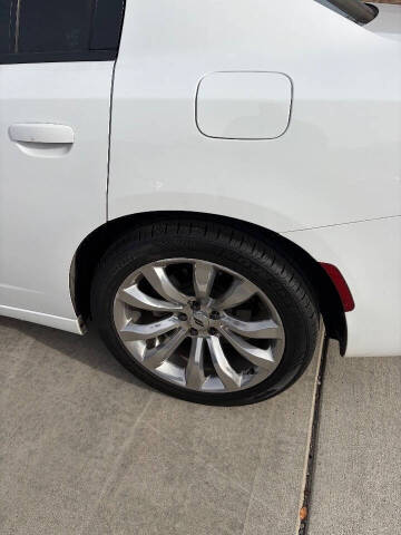 2017 Dodge Charger R/T