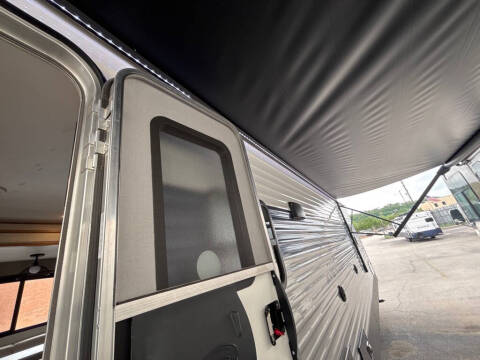 2024 Forest River PRIMETIME AVENG