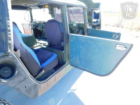 2002 AM General M1123