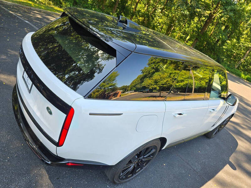 2023 Land Rover Range Rover P400 SE