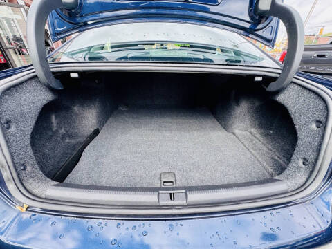 2014 Volkswagen Passat 1.8T S PZEV