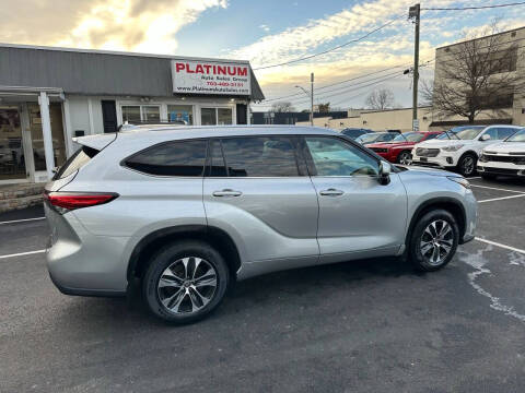 2020 Toyota Highlander XLE