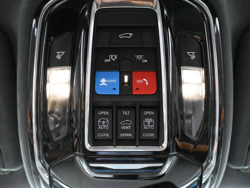 2023 Jeep Grand Wagoneer L Series II