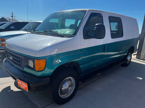 2005 Ford E-Series E-250