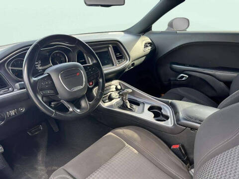 2020 Dodge Challenger SXT