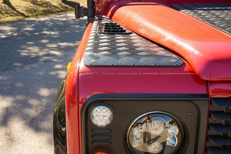 1991 Land Rover Defender