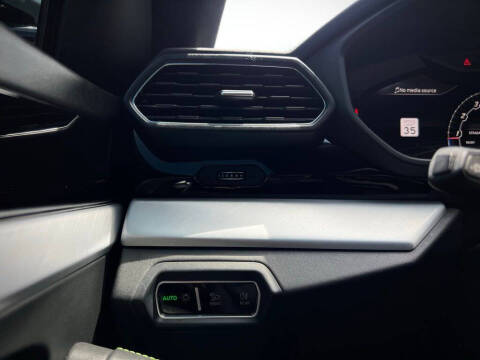 2022 Lamborghini Urus