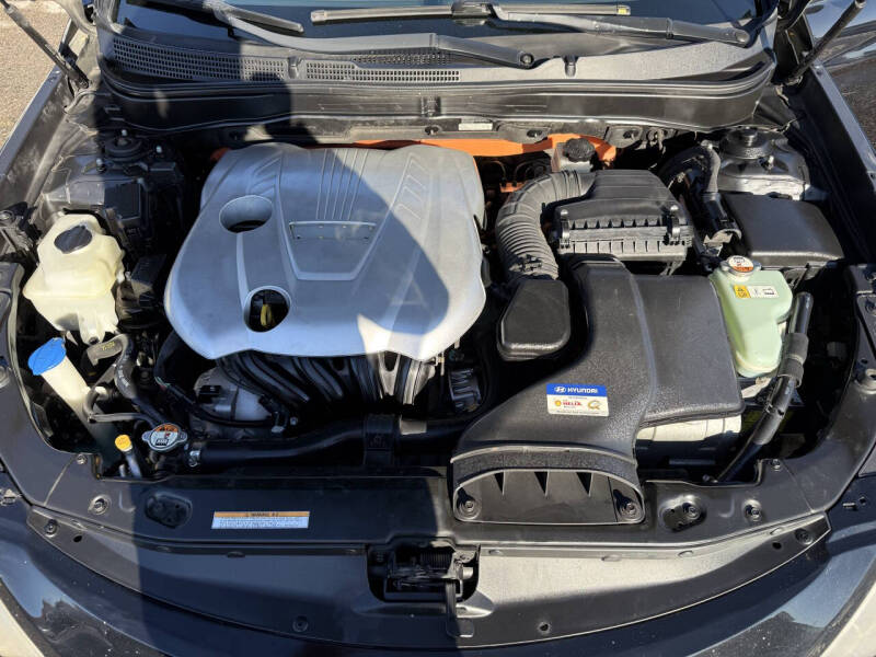 2011 Hyundai Sonata Hybrid Premium