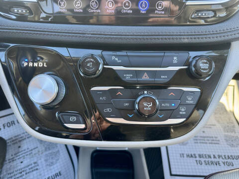 2017 Chrysler Pacifica Limited