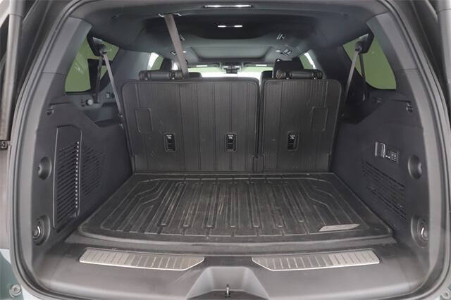 2025 GMC Yukon XL AT4