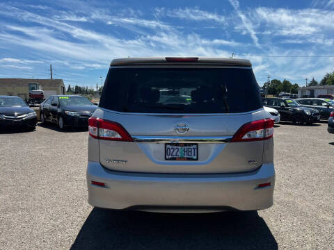 2012 Nissan Quest