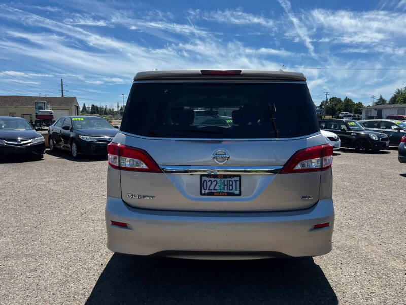 2012 Nissan Quest