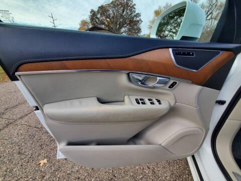 2017 Volvo XC90 T6 Inscription